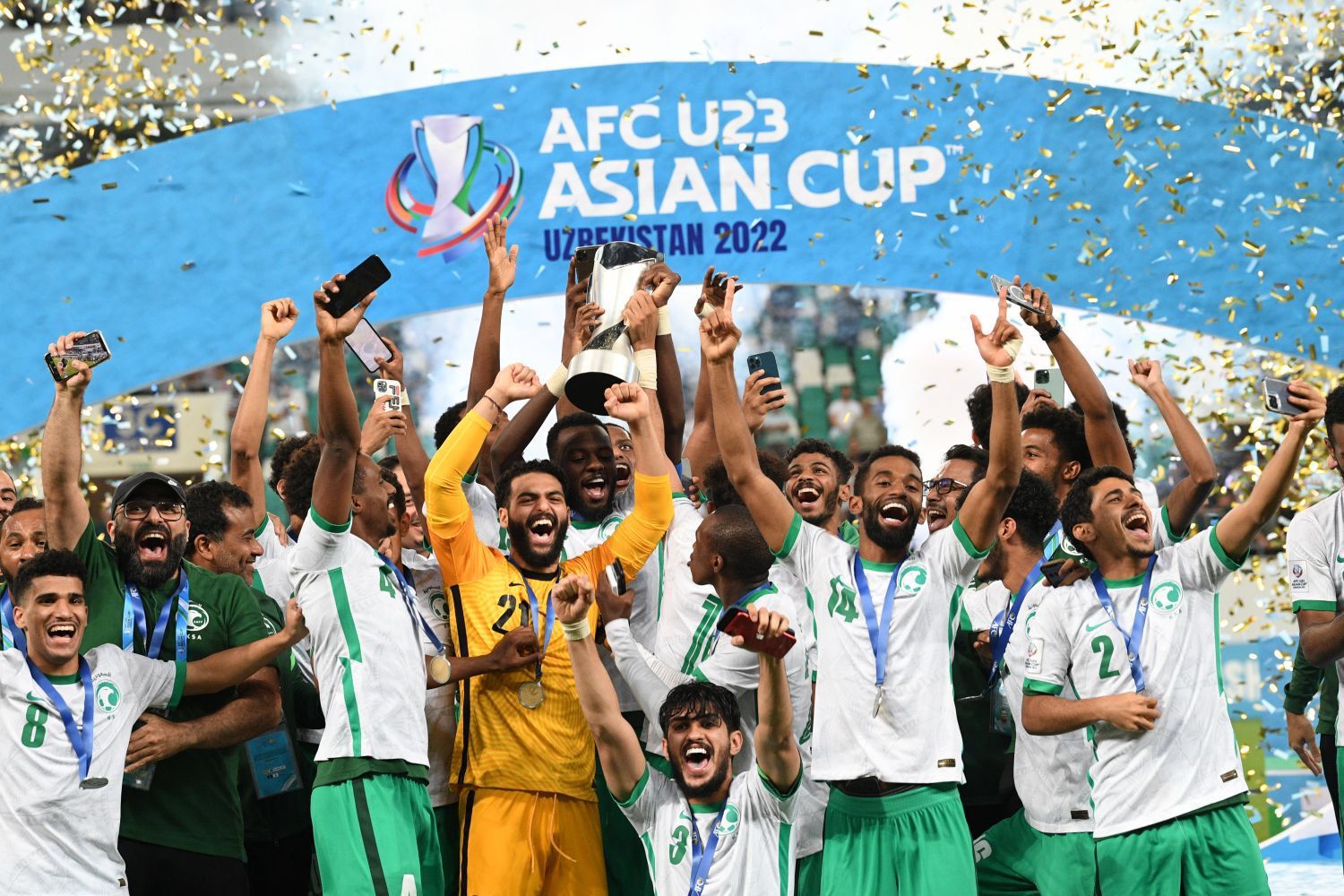 Саудовская аравия кубок. AFC u23 Cup 2022 Asian Узбекистан. Кубок Азии по футболу 2004. Кубок Азии и Африки.